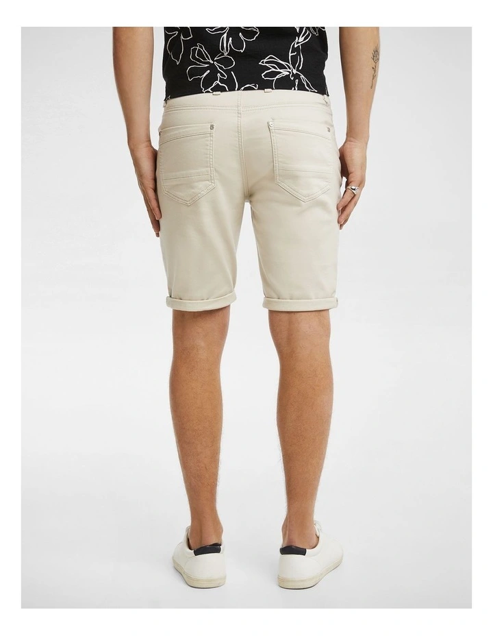 Herston Chino Shorts in Sand