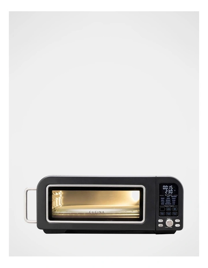 Professional Pizza Oven in Black