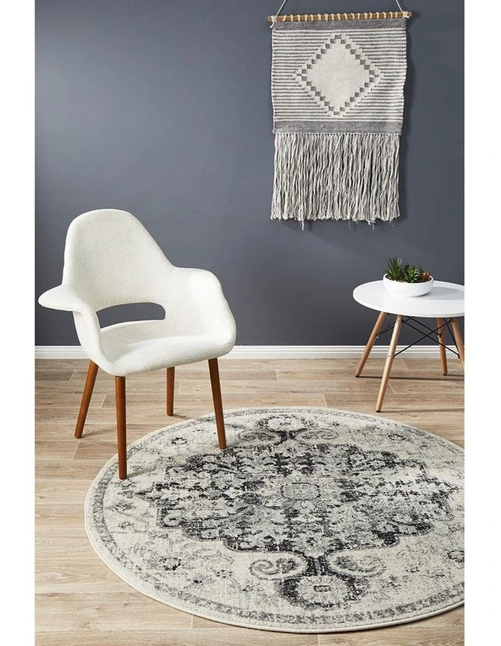 Museum Transitional Charcoal Round Rug In Charcoal