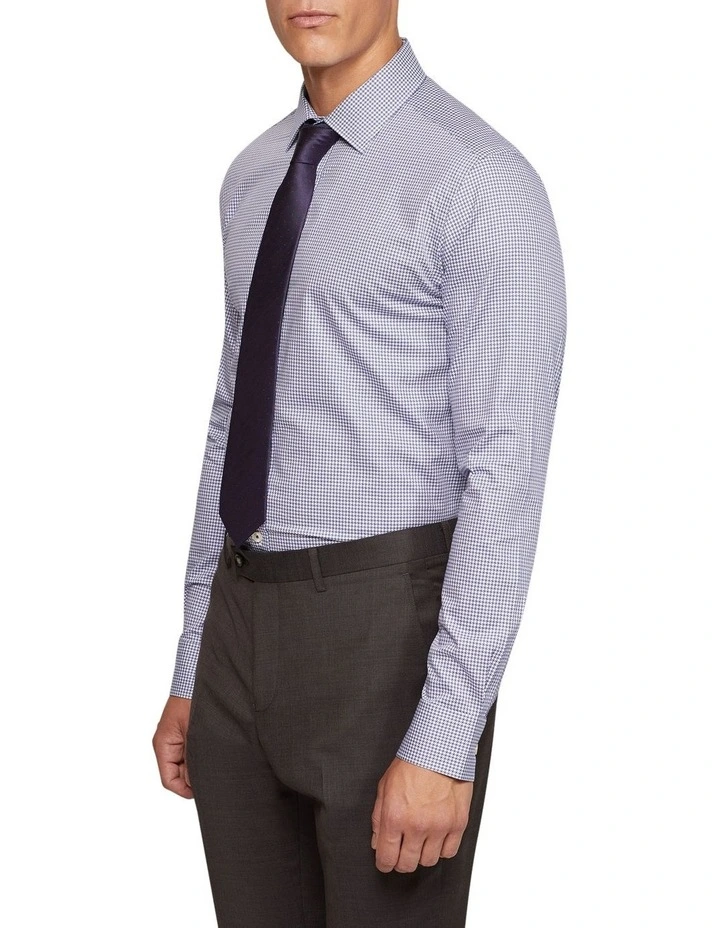 Beckton Houndstooth Slim Fit Shirt in Blue