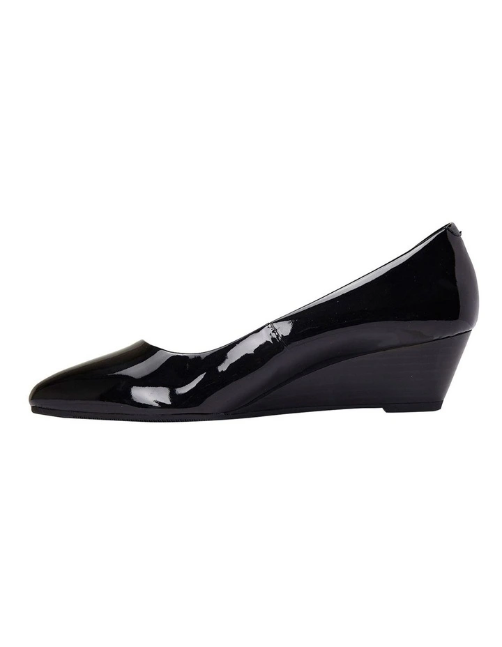 Henry Heeled Shoes in Black Patent Leather