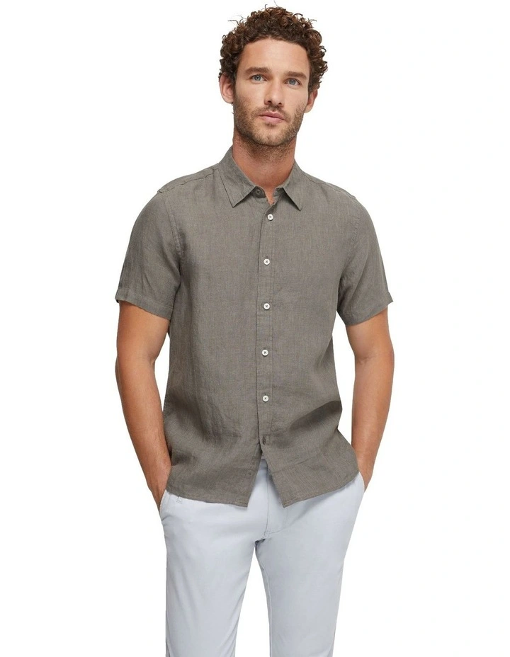 Leyton Pure Linen Short Sleeve Shirt in Olive
