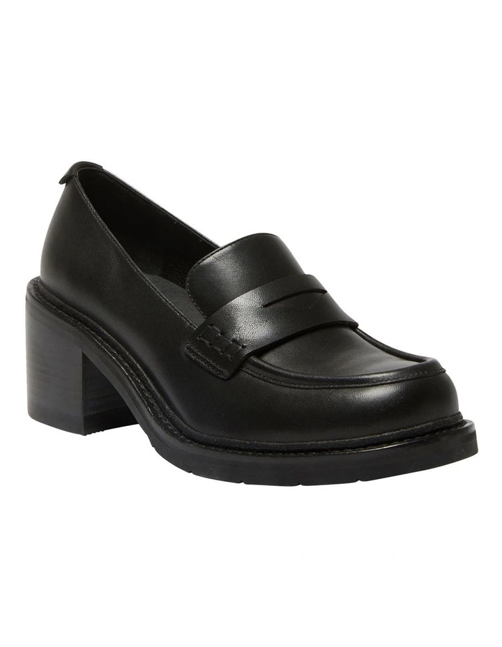 Japan Heeled Shoes in Black