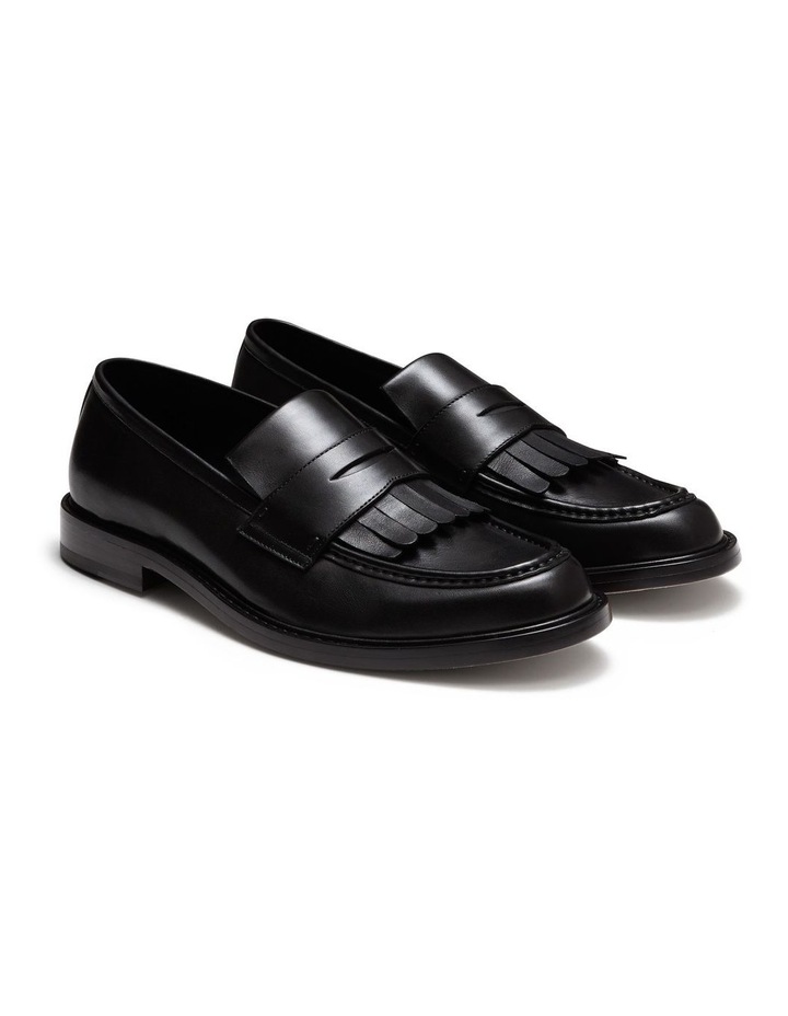 McGregor Kilted Loafers in Black