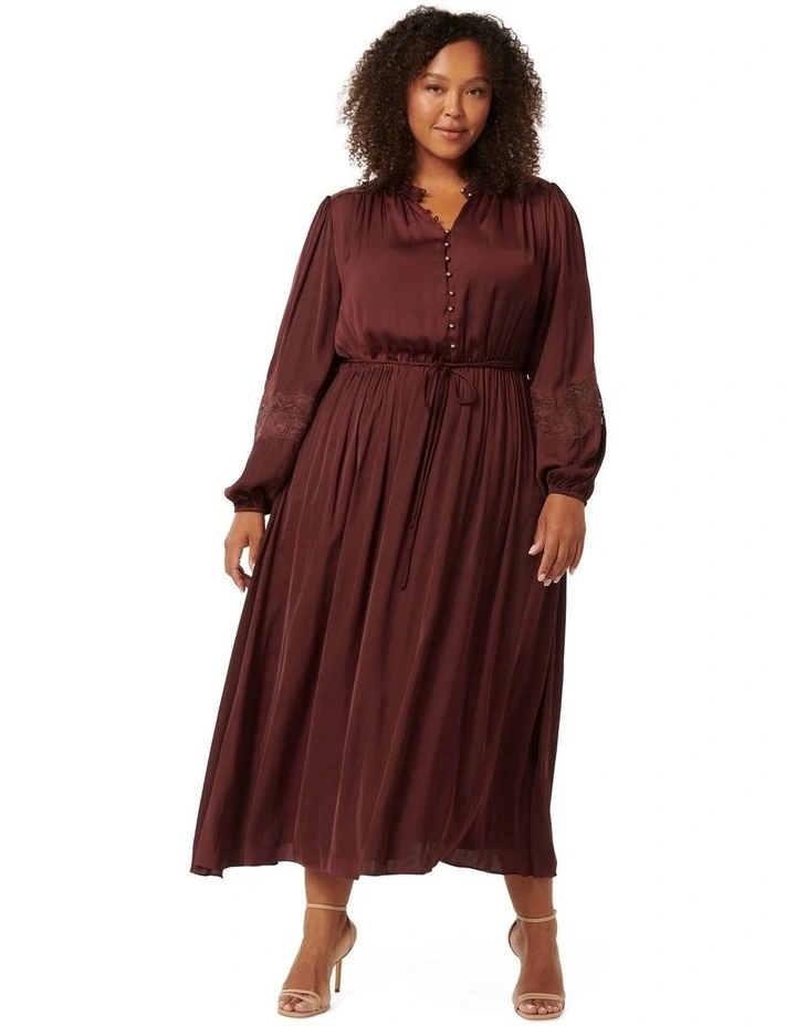 Paisley Trim Detail Midi Dress in Red