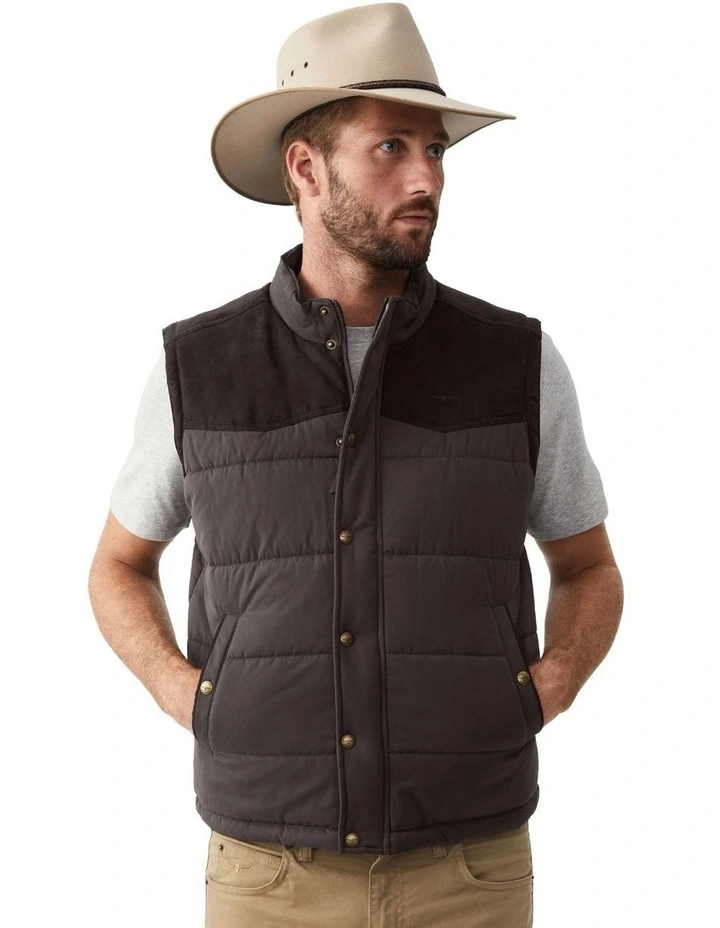 Carnarvon Vest in Chocolate