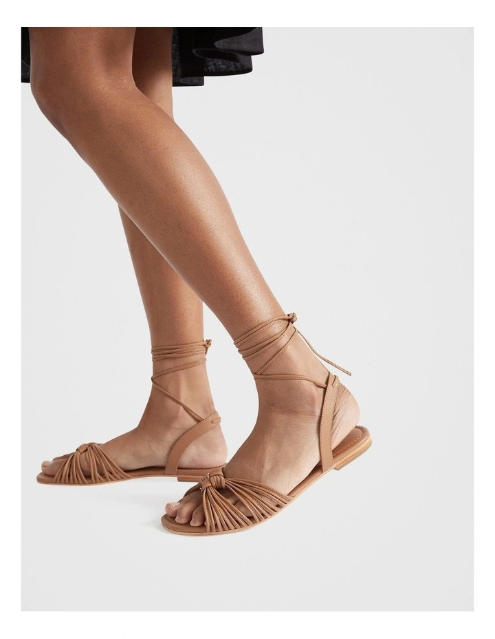 Evie Flat Sandal in Caramel