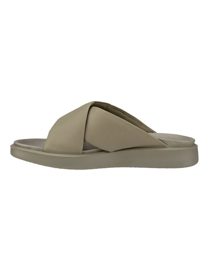 Flowt LX Leather Sandal in Green