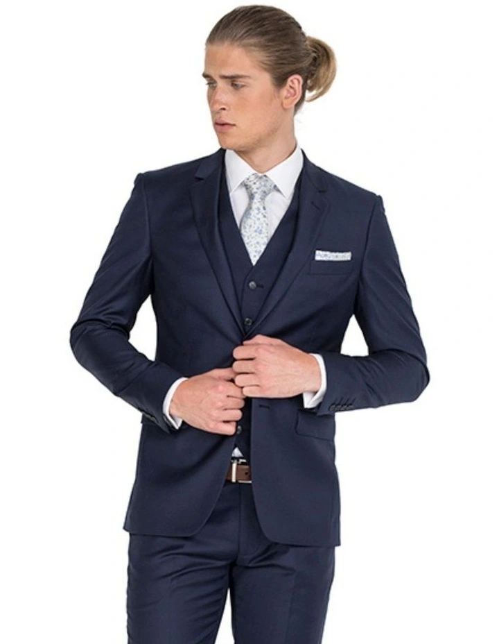 Classically Styled Jacket in Navy
