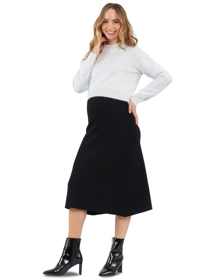 A-Line Knit Skirt in Black