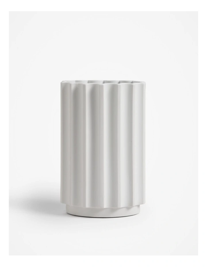 Nellie Small Vase in Snow