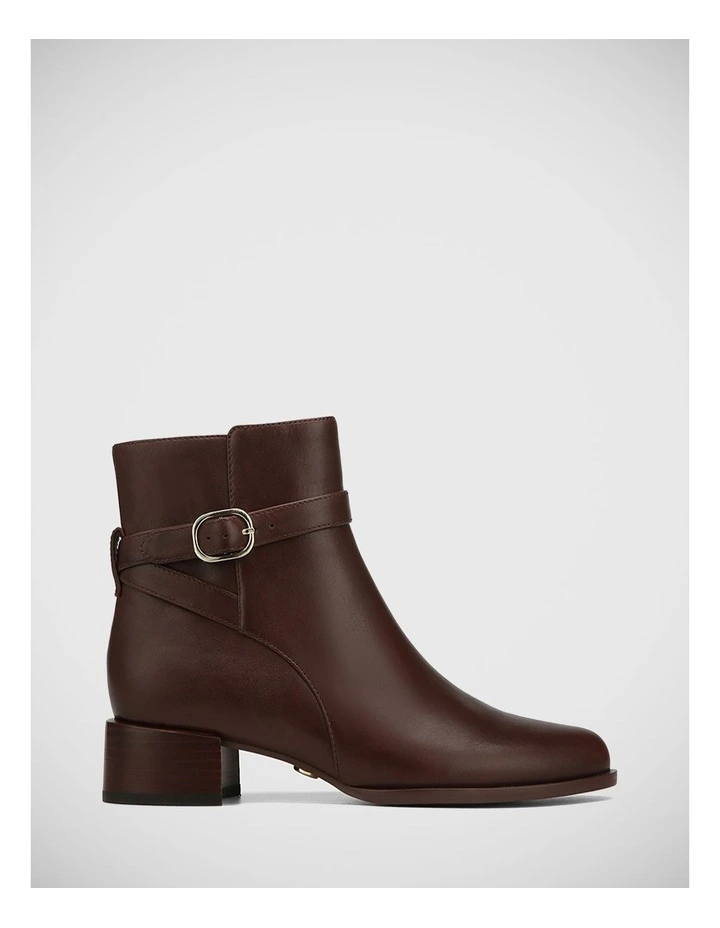 Barnes Leather Ankle Boot in Hickory