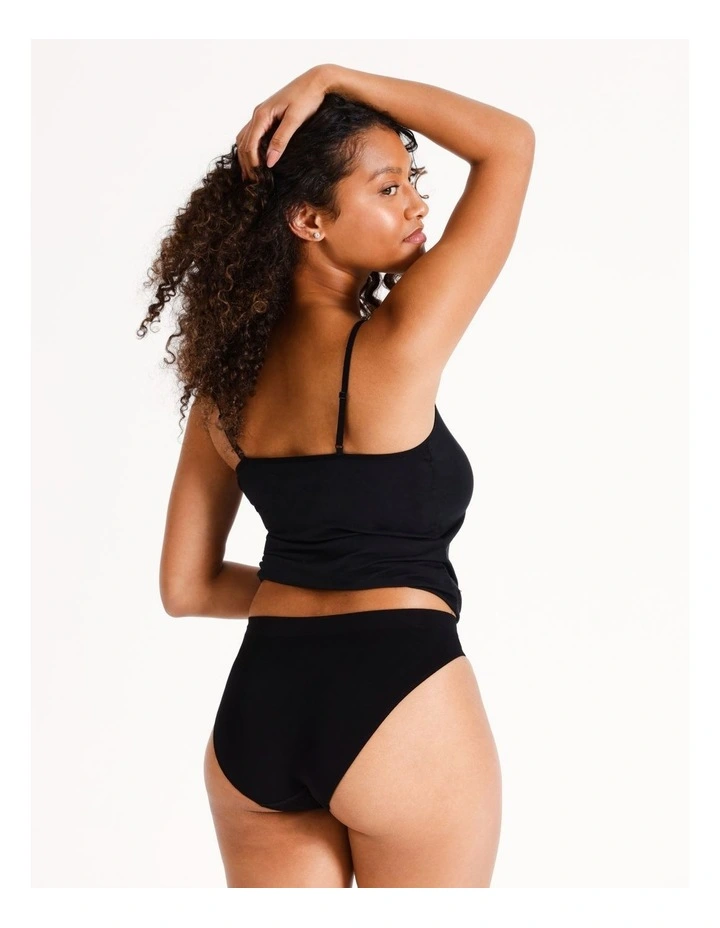 Seamfree High Cut Brief in Black