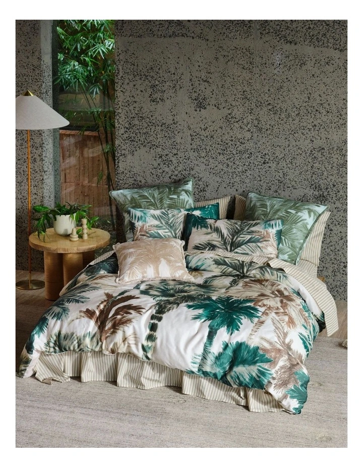Cynthia Quilt Cover Set in Teal