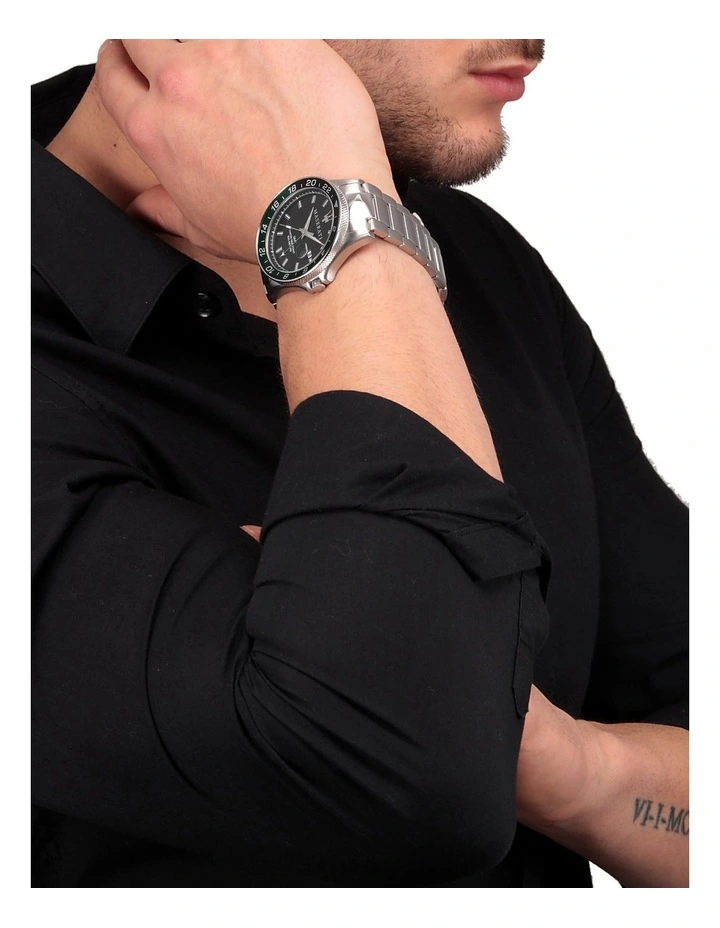 Sfida 44mm Black Dial Bracelet Watch R8853140005