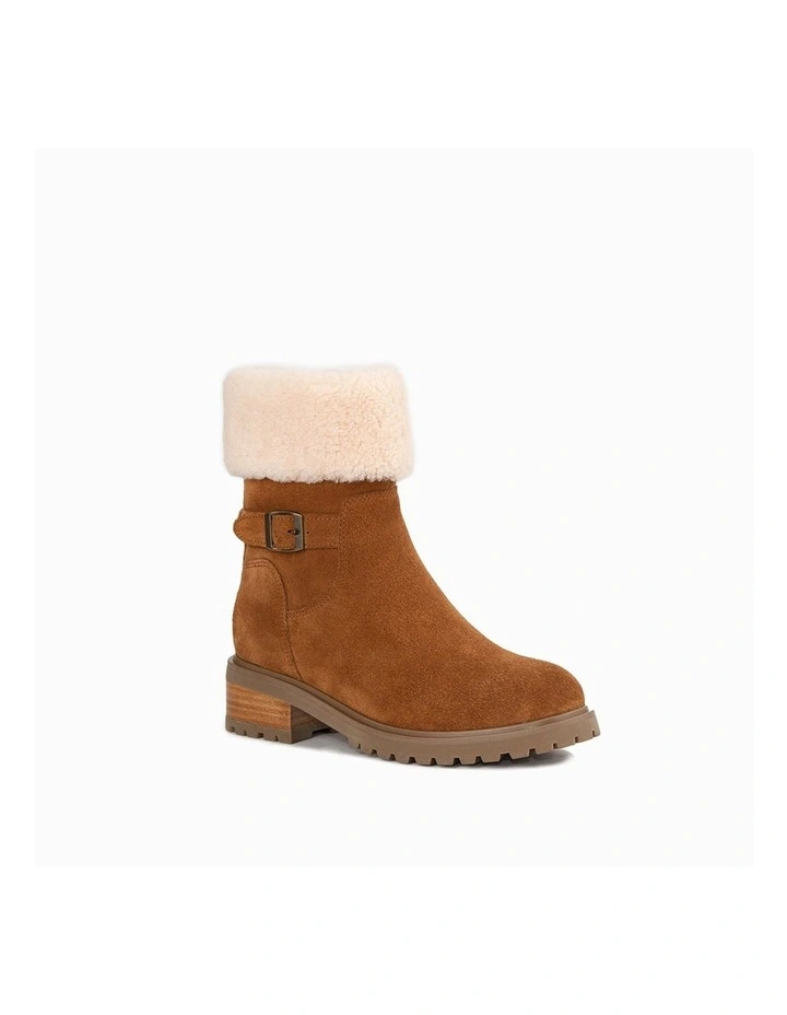 Ugg Violet Ankle Zip Boots in Chestnut