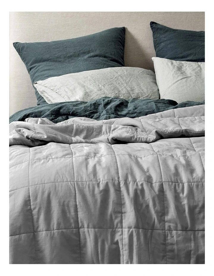 Halo Organic Coverlet in Pebble