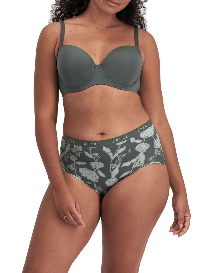 Invisitails Full Brief in Love Me Better