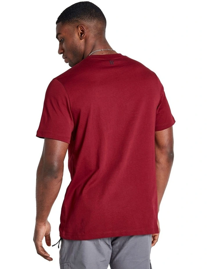 Core T-shirt in Pomegranate
