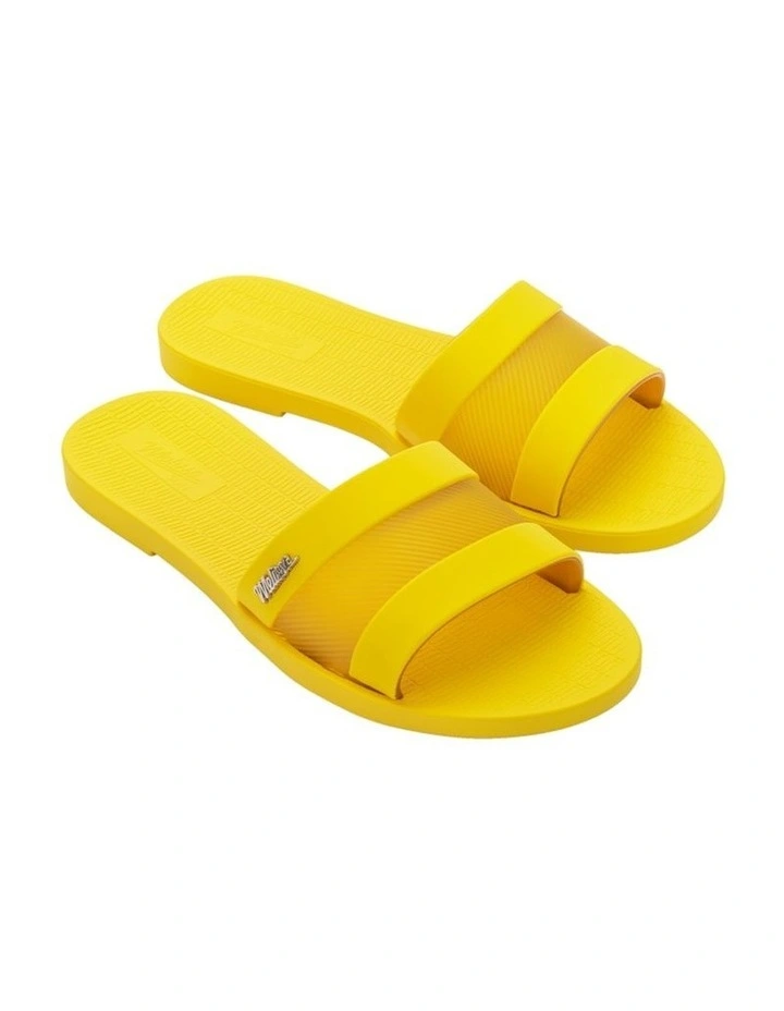 Melissa Sun Hollywood Slider in Yellow
