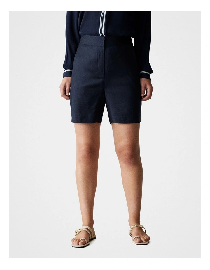 Stretch Linen Blend Short in Night Sky