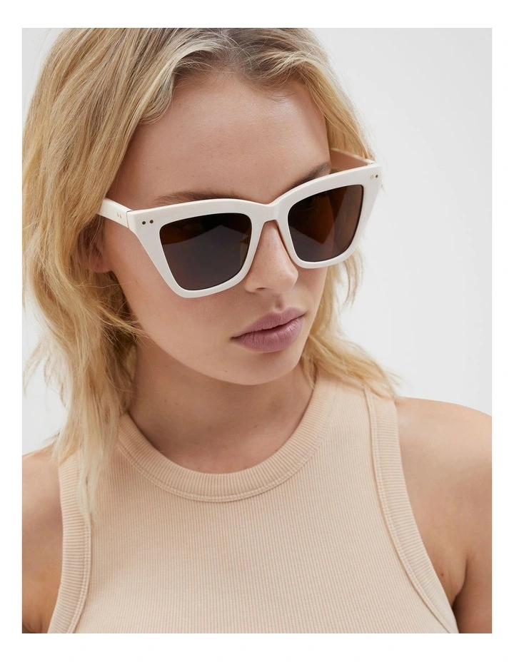 St Tropez Cat Eye Sunglasses in Ecru