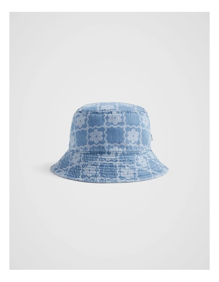 Daisy Check Bucket Hat in Clean Blue Wash