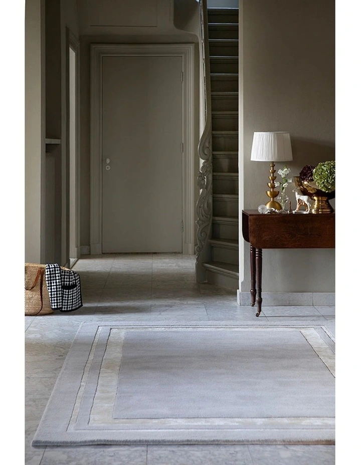 Redbrook Rug in Silver