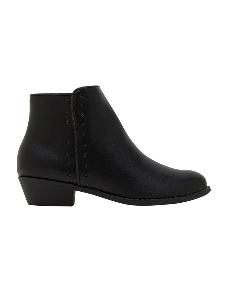 Jazz Boots in Black