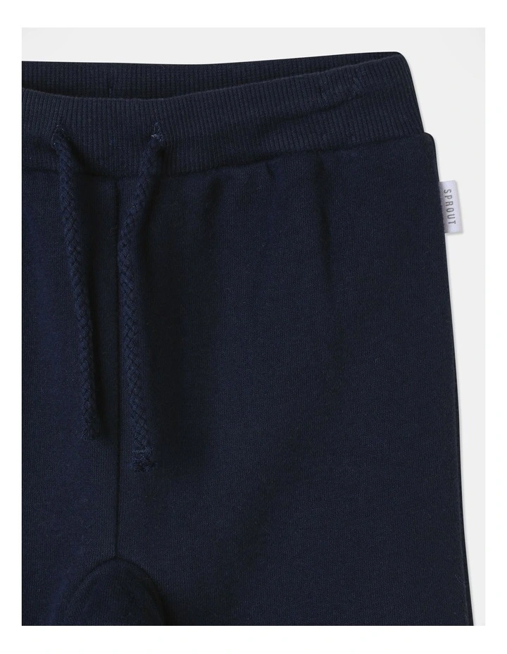 Essential Trackpant in Navy