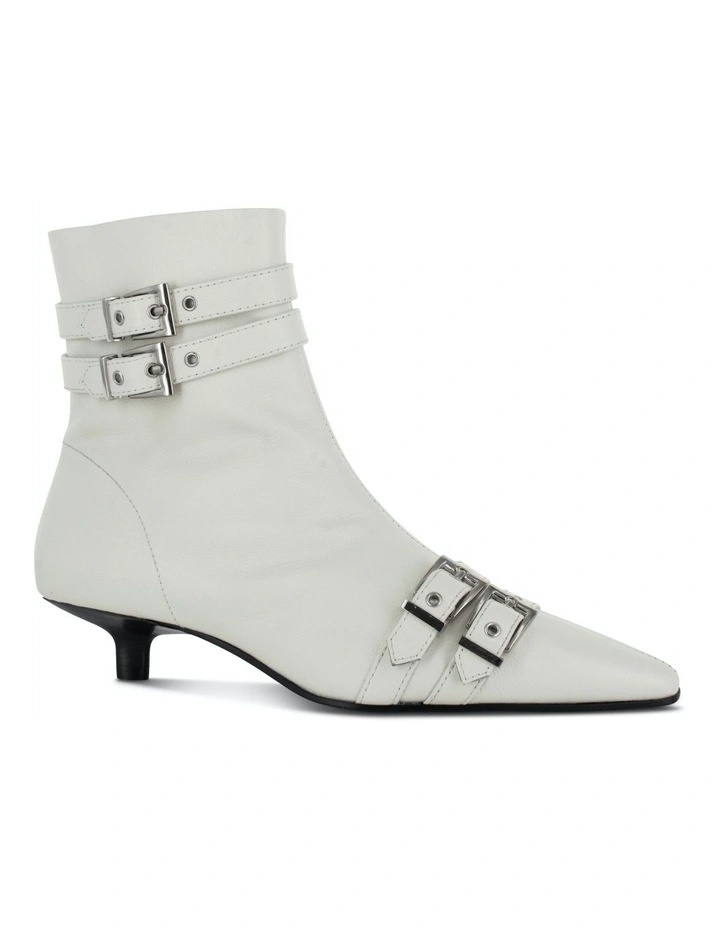 Faras II Heeled Boots in White
