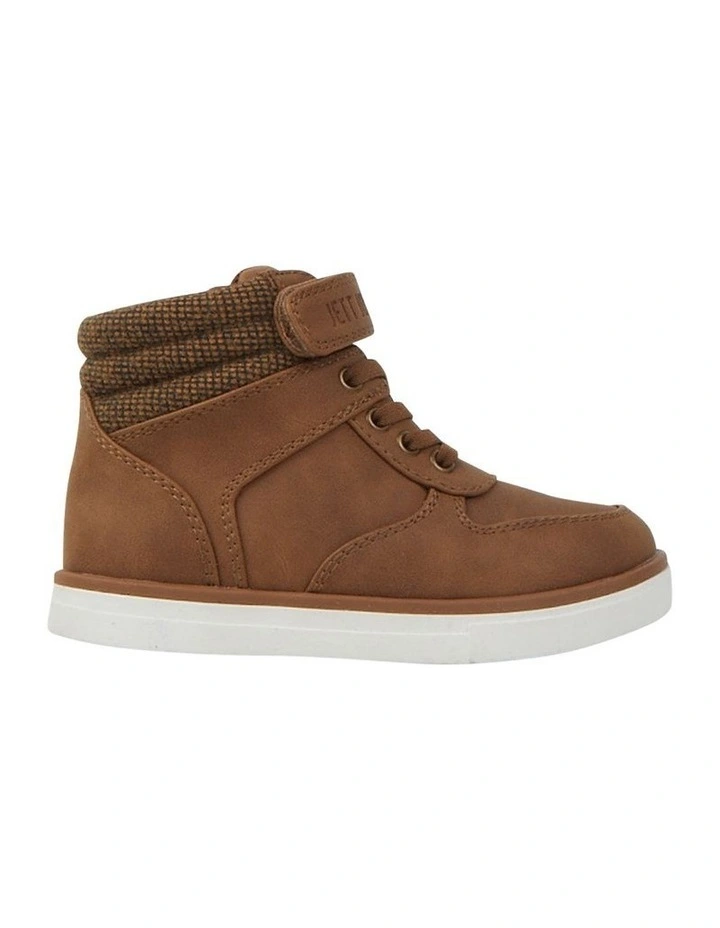 Jax Boots in Natural