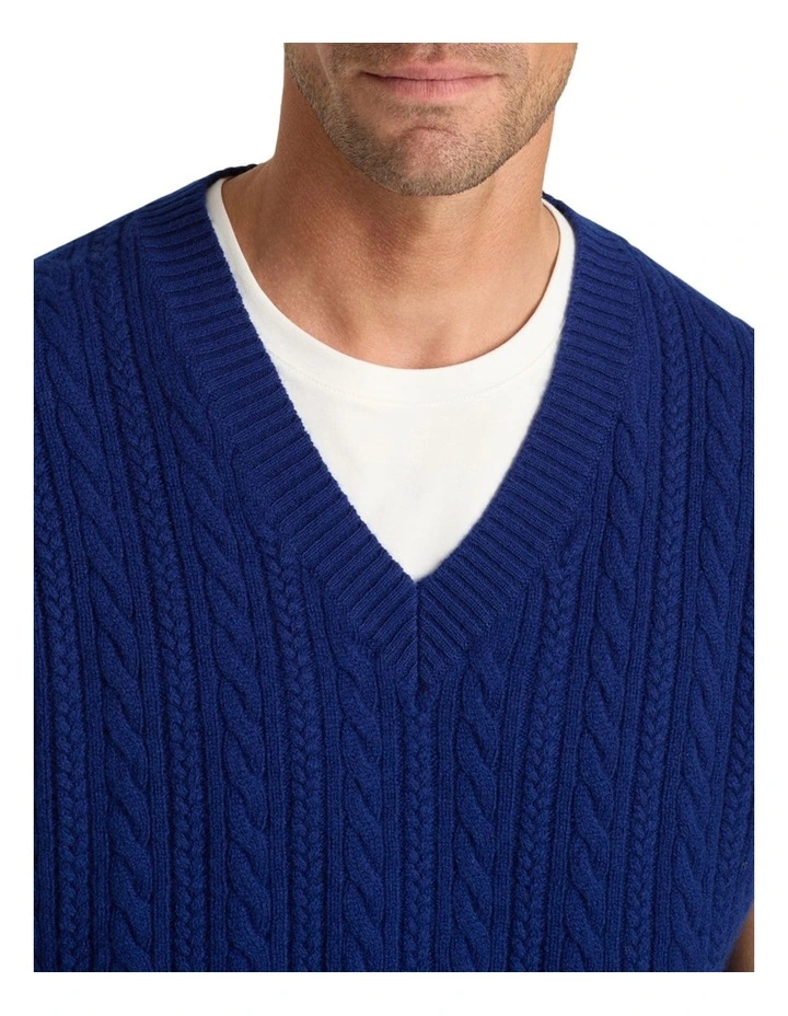 Webb Cable Vest in Royal Blue