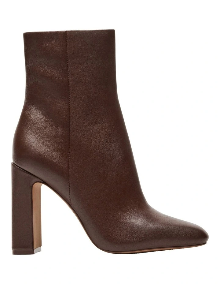 Allison Heeled Booties in Brown Leather