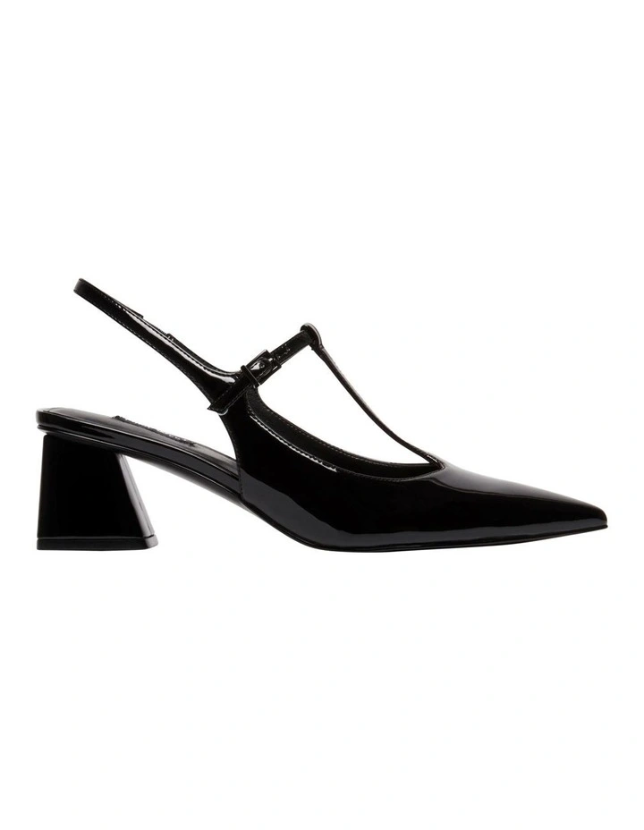 Lisabel Pump in Black