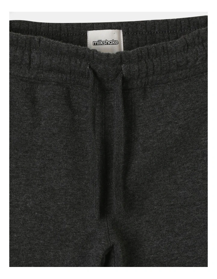 Essentials Trackpant in Charcoal