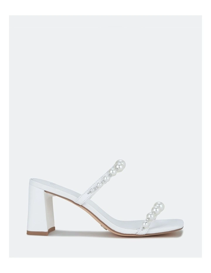 Zony Low Heel in White