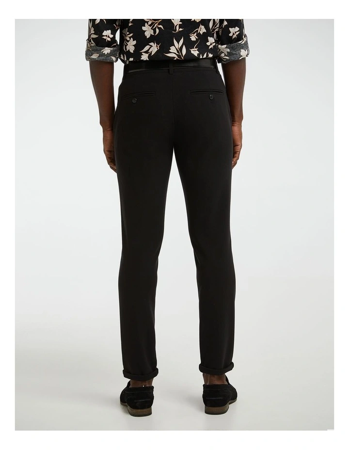 Edison Skinny Chino in Black