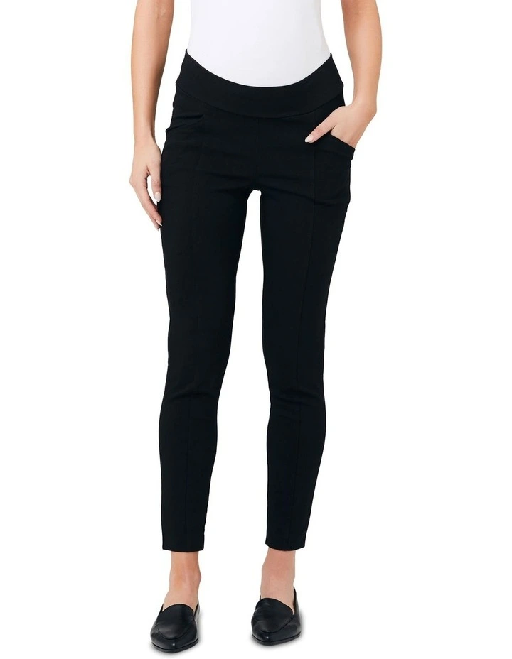 Slim Leg Pocket Pant in Black