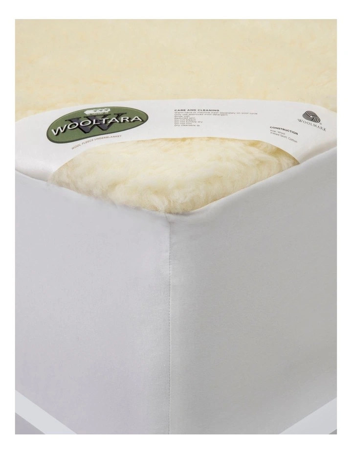 Classic 350GSM Washable Wool Fleece Underblanket in White