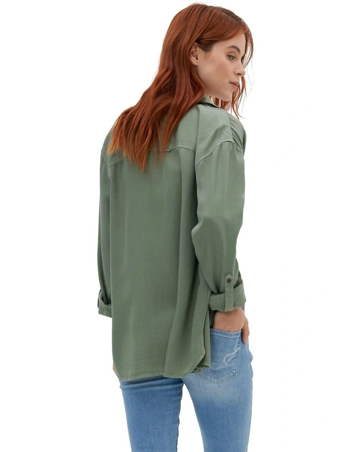 Long-Sleeve Button-Up Shirt in Olive