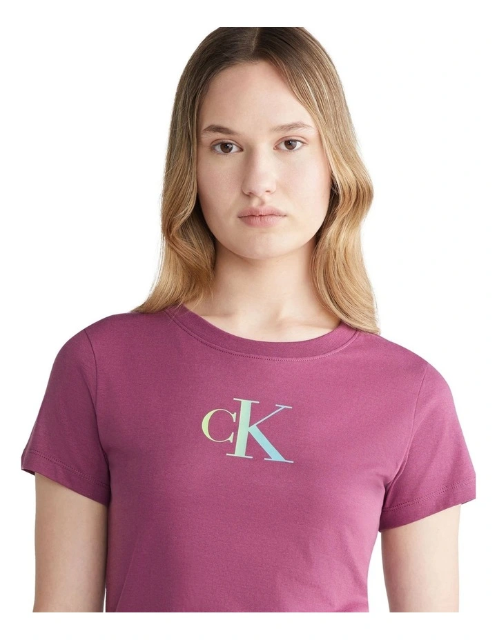 Gradient Tee in Amaranth