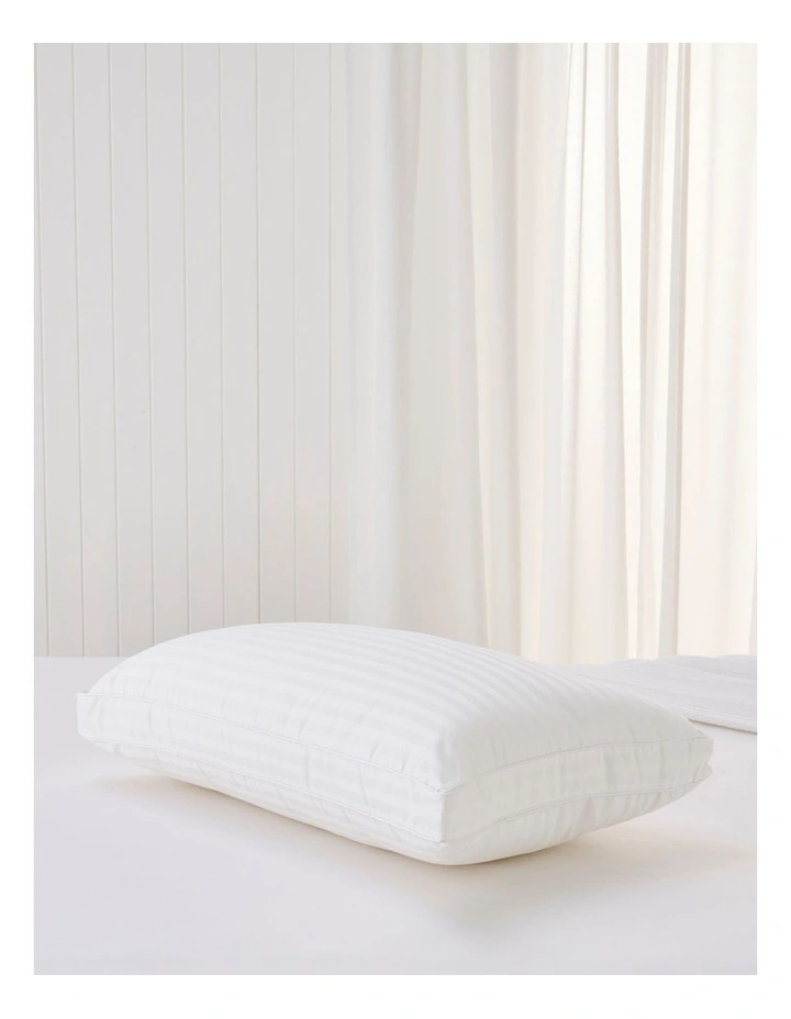 Microblend Side Sleeper Pillow in White