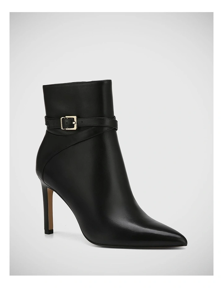 Hawke Leather Ankle Boot in Black