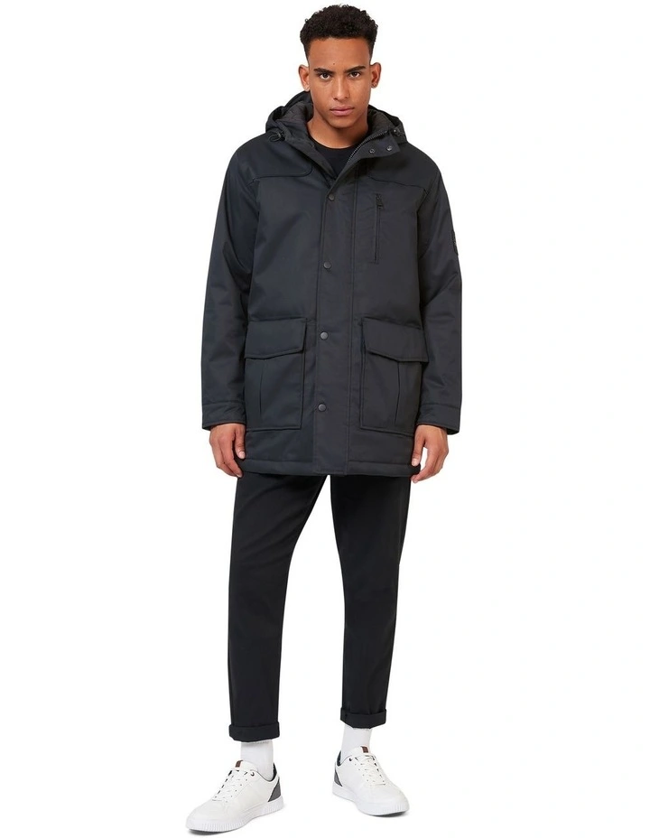 Heavy Parka in Black