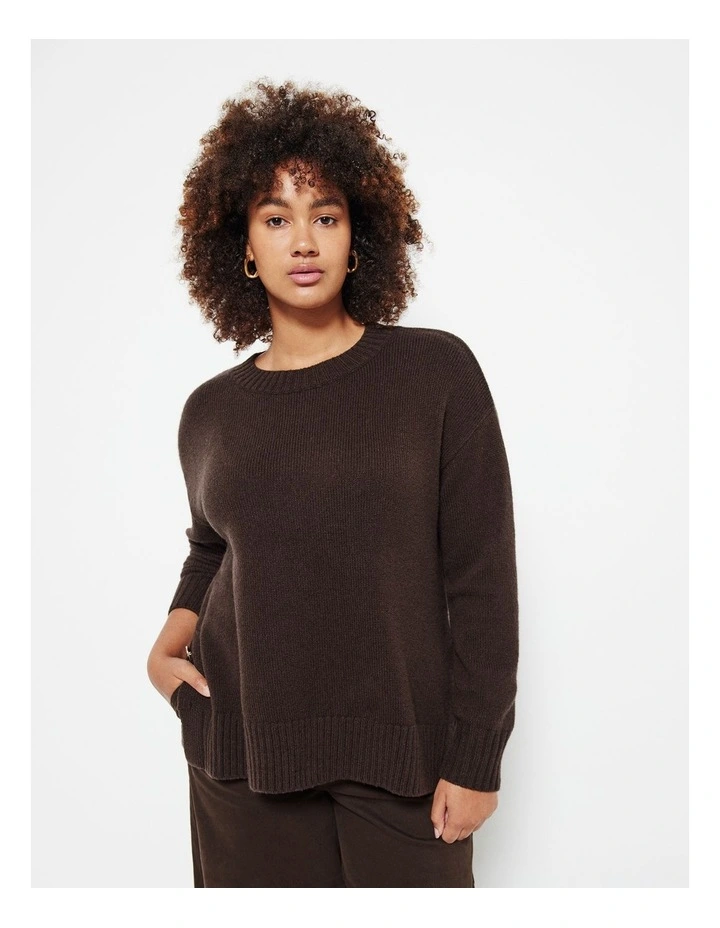 Luxe Crew Neck Knit in Raisin