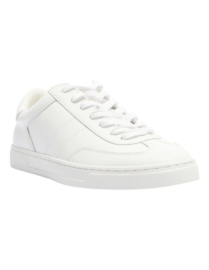 Stevie Sneakers in White Leather