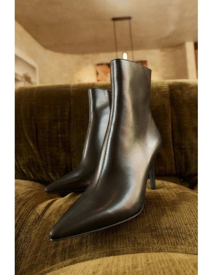 Wisp Ankle Boots in Black