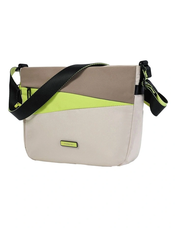 Gravity Handbag in Birch