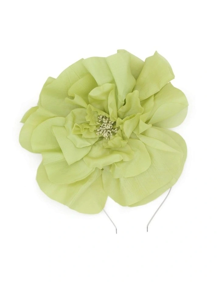 Cindy Fascinator in Pale Green